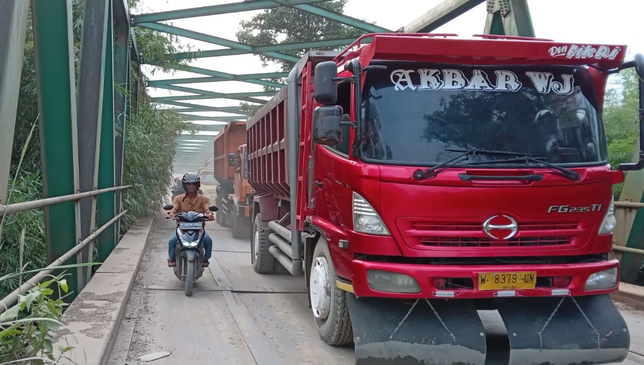 Sudah Rusak Parah Akses Jembatan Leuwiranji Bakal Dibatasi