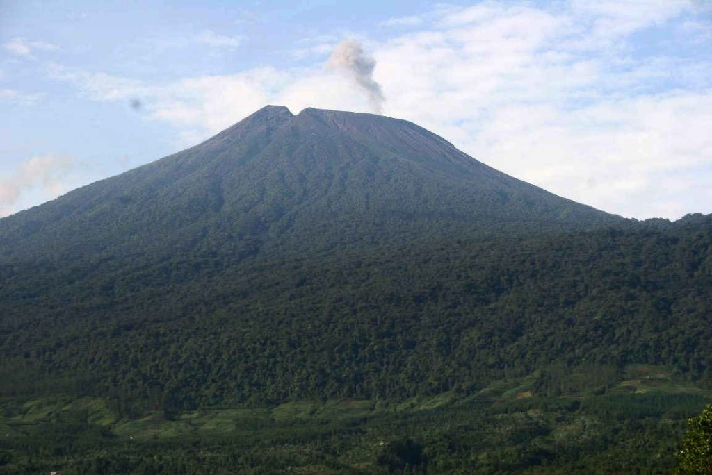 Gunung Slamet Makan Korban Mahasiswa Meninggal Hipotermia